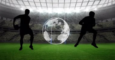 Rugby oyuncularının siluetinin canlandırılması ve spor stadyumunun üzerindeki dünya. Spor etkinliği ve yarışma konsepti dijital olarak oluşturulmuş video.
