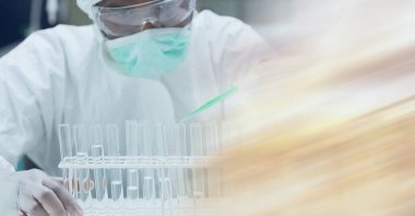 Laboratuvarda çalışan ve kopyalayan deney tüpleriyle kostüm giymiş bilim adamlarının bileşimi. Dijital olarak oluşturulan araştırma ve bilim konsepti.