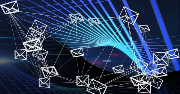 Skład Sieci Połączonych Ikon Mail Koperty Świecącymi Niebieskimi Liniami Czarno — Zdjęcie stockowe