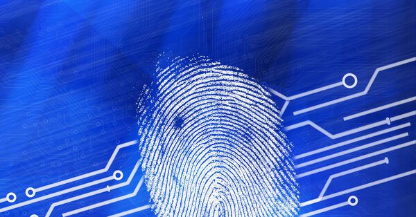 Состав биометрического отпечатка пальца на печатной плате компьютера. глобальная онлайн безопасность, соединения, обработка данных и цифрового интерфейса концепции цифрового изображения.