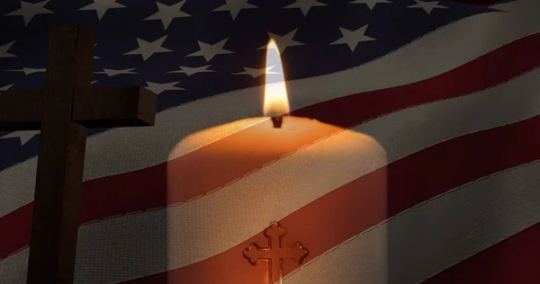 Feszület Gyertya Összetétele Amerikai Zászló Felett Amerikai Hazafiság Vallás Fogalma — Stock Fotó
