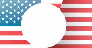 4 Temmuz Bağımsızlık Günü Animasyonu Amerikan bayrakları üzerine yazılmış. Vatanseverlik ve kutlama konsepti dijital olarak oluşturulmuş video.