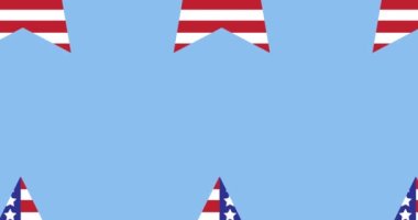 Amerikan bayrağı mavi arka planda hareket eden yıldızların animasyonu. Vatanseverlik ve kutlama konsepti dijital olarak oluşturulmuş imaj.
