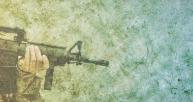 Makineli tüfek tutan erkek askerin animasyonu. Vatanseverlik ve kutlama konsepti dijital olarak oluşturulmuş imaj.