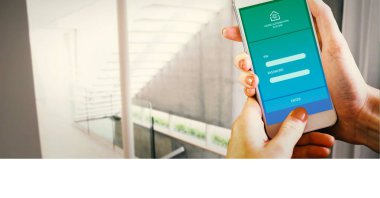Ofis koridoruna karşı akıllı telefonu kullan. dijital arayüz ve modern teknoloji kavramı
