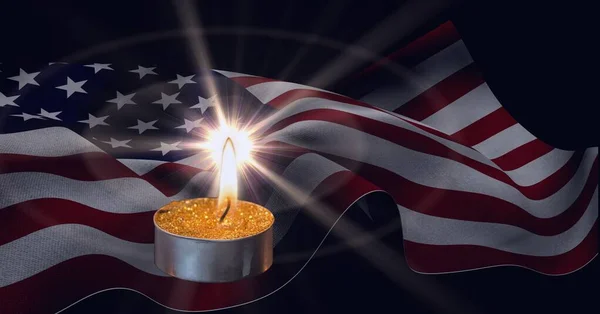 Sammansättning Amerikanska Flaggan Böljande Med Tänt Värmeljus Svart Patriotism Självständighet — Stockfoto