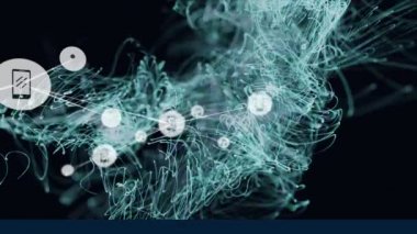 Parlayan yeşil ışık yollarının üzerindeki simgelerle bağlantı ağının animasyonu. küresel bağlantılar, teknoloji ve dijital arayüz konsepti dijital olarak oluşturulmuş video.