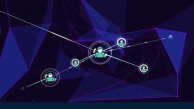 Parlayan mor ağ üzerinde insan simgeleriyle bağlantı ağının animasyonu. küresel bağlantılar, teknoloji ve dijital arayüz konsepti dijital olarak oluşturulmuş video.