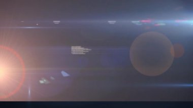 Mavi arka planda parlayan ışıkla veri işleme animasyonu. küresel bağlantılar, teknoloji ve dijital arayüz konsepti dijital olarak oluşturulmuş video.