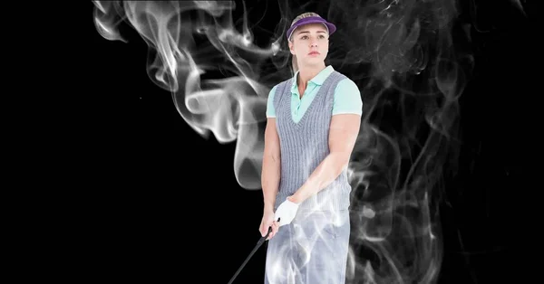 Blanke Vrouwelijke Golfspeler Houdt Golfclub Tegen Rook Effect Zwarte Achtergrond — Stockfoto