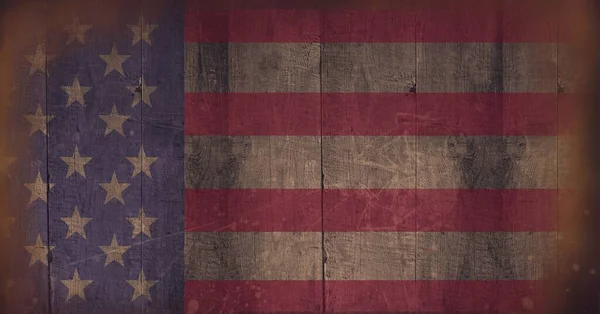 Sammansättning Amerikanska Stjärnor Och Ränder Flagga Över Plågade Vintage Träskivor — Stockfoto
