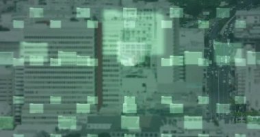 Bilgisayar klasörlerinin üzerindeki çevrimiçi güvenlik kilidinin animasyonu. küresel internet güvenliği, teknoloji ve dijital arayüz kavramı dijital olarak oluşturulmuş video.