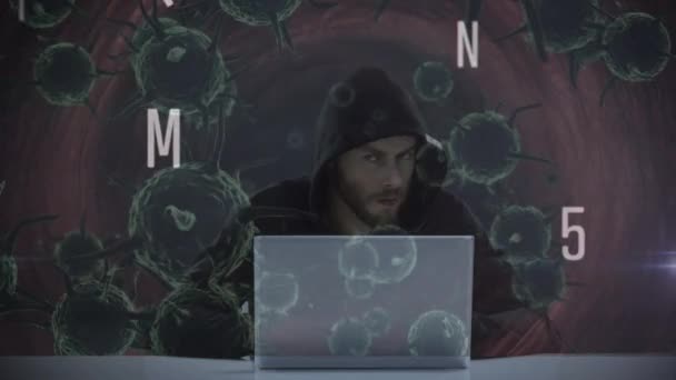 Dizüstü Bilgisayar Kullanarak Erkek Hacker Karşı Yüzen Covid Hücreleri Üzerinden — Stok video