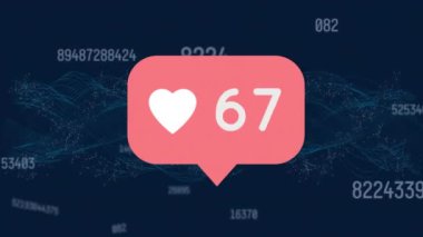 Dijital dalgalara ve değişen sayılara karşı konuşma baloncuğu üzerinde artan sayılara sahip kalp ikonu. Sosyal medya ağ teknolojisi kavramı