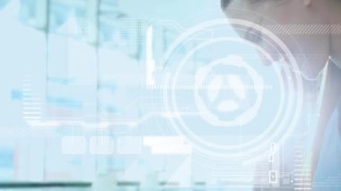 Akıllı telefon kullanarak iş kadınının veri işleme animasyonu. küresel bağlantılar, teknoloji ve dijital arayüz konsepti dijital olarak oluşturulmuş video.