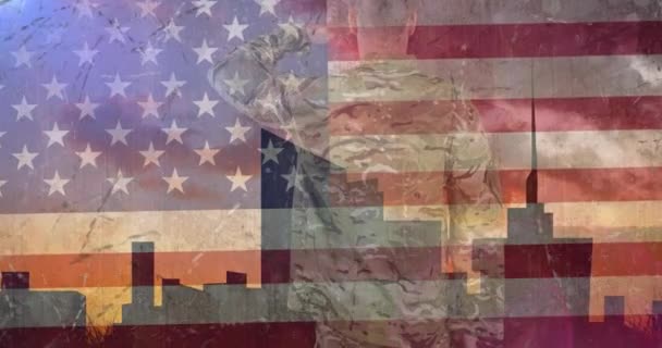 Animacja Żołnierza Salutującego Nad Amerykańską Flagą Patriotyzm Siły Zbrojne Koncepcja — Wideo stockowe