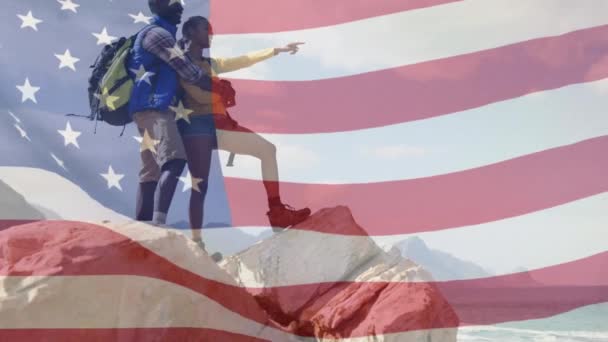 Animatie Van Amerikaanse Vlag Die Een Paar Wandelingen Beweegt Patriottisme — Stockvideo