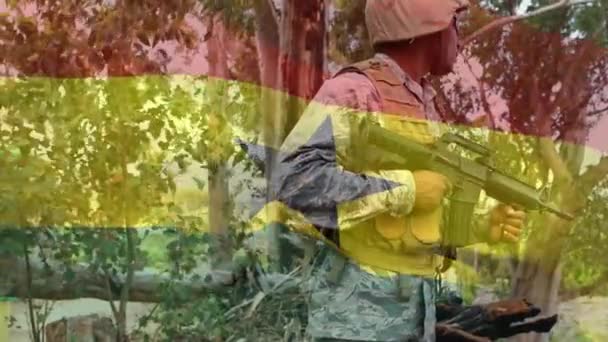 Animación Soldado Con Bandera Ondeante Ghana Patriotismo Fuerzas Armadas Concepto — Vídeo de stock