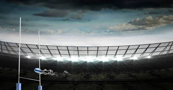Composição Estádio Rugby Vazio Bola Rugby Sobre Nuvens Conceito Desporto — Fotografia de Stock