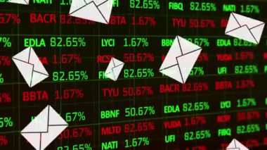 Mali hisse senetleri veri işleme üzerine düşen e- posta zarfı simgelerinin canlandırılması. küresel finans iletişimi, sosyal medya ve dijital arayüz konsepti, dijital olarak oluşturulmuş video.