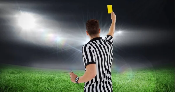 Samenstelling Van Mannelijke Scheidsrechter Met Gele Kaart Het Voetbalstadion Digitaal — Stockfoto