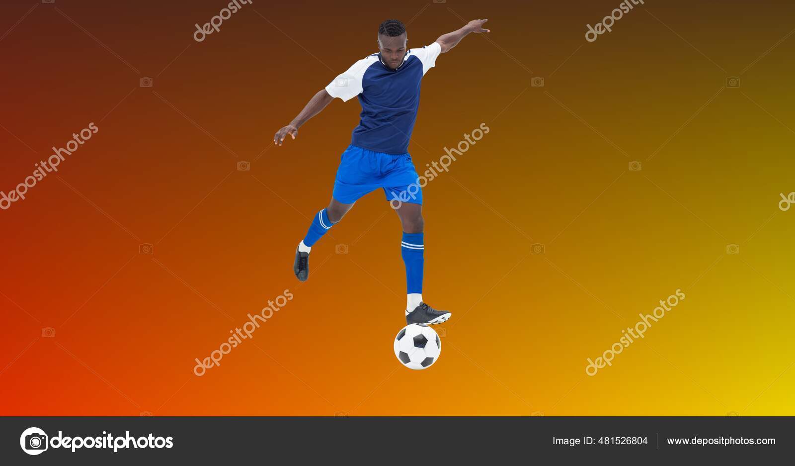 Состав Мужского Футболиста Пинающего Футбол Копировальным.