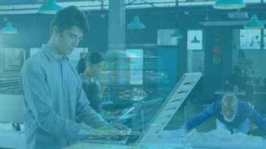 Dizüstü bilgisayarla iş adamının veri işleme animasyonu. küresel iş, dijital arayüz, teknoloji ve ağ konsepti dijital olarak oluşturulmuş video.