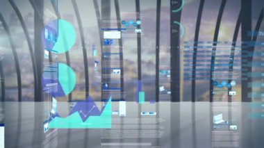 Modern bina ve şehir manzarası üzerinde veri işleme animasyonu. küresel iş, dijital arayüz, teknoloji ve ağ konsepti dijital olarak oluşturulmuş video.