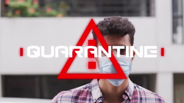 Animation Text Quarantine Triangle Man Face Mask City Street Healthcare — Stock Video