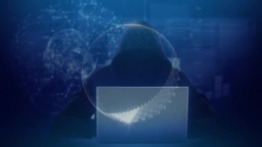Bilgisayarlı hacker üzerinden dünya ve veri işleme animasyonu. küresel internet güvenliği, dijital arayüz, teknoloji ve ağ konsepti dijital olarak oluşturulmuş video.