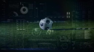 Futbolcu üzerinden veri işleme animasyonu. global spor, dijital arayüz, teknoloji ve bağlantılar konsepti dijital olarak oluşturulmuş video.