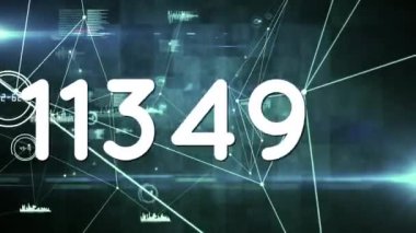 İstatistiklerle bağlantı ağı üzerinden değişen sayıların animasyonu. küresel sosyal medya, dijital arayüz, teknoloji ve bağlantılar konsepti dijital olarak oluşturulmuş video.