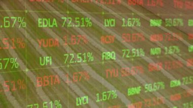 Şebeke ve tarım alanında finansal veri işleme animasyonu. küresel tarım, işletme, dijital arayüz, teknoloji ve ağ konsepti dijital olarak oluşturulmuş video.