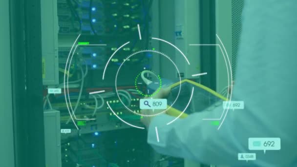 Animatie Van Social Media Pictogrammen Scope Het Technicus Door Computer — Stockvideo