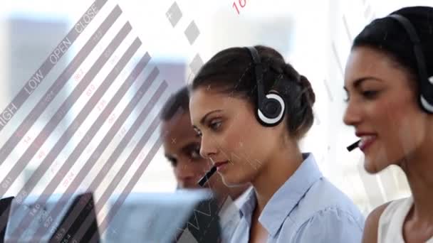 Animacja Przetwarzania Danych Statystyk Dotyczących Pracowników Biurowych Noszących Słuchawki Globalna — Wideo stockowe