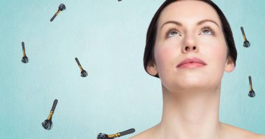 Beyaz arka planda tekrarlanan makyaj fırçası kompozisyonu. moda ve aksesuarlar arka plan desen kavramı dijital görüntü.