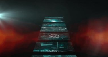 Ekranlarda veri işleme animasyonu. küresel iş, dijital arayüz, teknoloji ve ağ konsepti dijital olarak oluşturulmuş video.