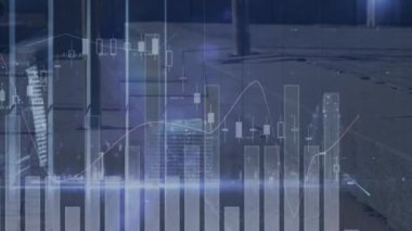 Şehir caddesinde veri işleme animasyonu. global spor, dijital arayüz, teknoloji ve ağ konsepti dijital olarak oluşturulmuş video.