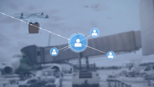 Animazione Della Rete Connessioni Tramite Drone Con Pacco Sopra Aeroporto — Video Stock