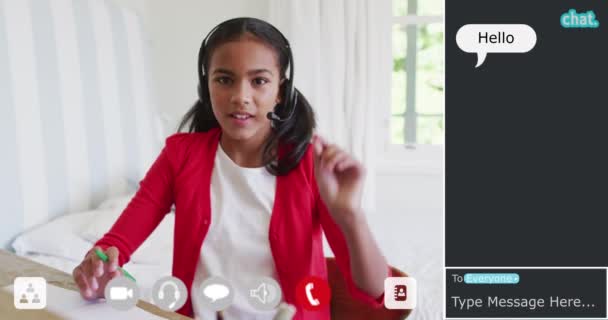 Nternet Dersinde Kaldıran Bir Kızla Görüntülü Konuşma Arayüzü Sohbet Odası — Stok video