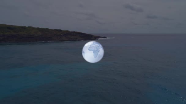 Deniz Kıyısında Dünya Gezegeni Animasyonu Küresel Bağlantı Dijital Arayüz Teknoloji — Stok video
