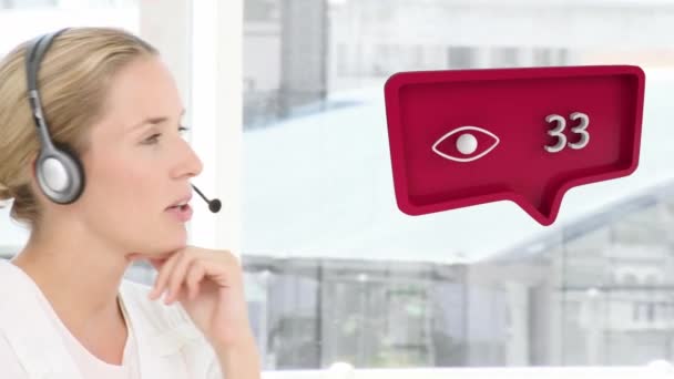 Animación Iconos Digitales Sobre Mujer Negocios Usando Auriculares Telefónicos Comunicación — Vídeos de Stock