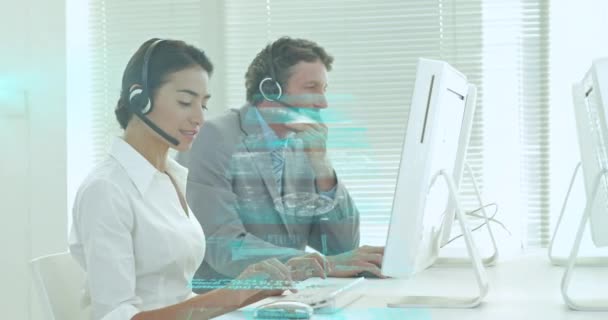 Animação Rede Conexões Sobre Diversos Trabalhadores Escritório Usando Fones Ouvido — Vídeo de Stock