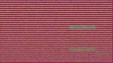 Kırmızı arkaplana karşı TV parazitinin dijital animasyonu. kötü sinyal ve hata konsepti