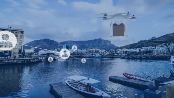 动画网络的连接图标在无人机运载包裹 全球航运 技术和数字接口概念 — 图库视频影像
