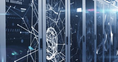 Sunucu odasındaki ağlı bilgisayar sunucularının dijital veri işleme ve ağının resmi. Küresel veri işleme merkezi konsepti ağı dijital olarak oluşturuldu.