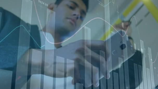 Animazione Delle Statistiche Dell Elaborazione Dei Dati Finanziari Sull Uomo — Video Stock