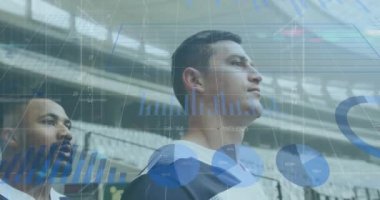 Spor stadyumundaki ragbi oyuncusunun istatistik ve veri işleme animasyonu. küresel spor, rekabet ve veri işleme kavramı dijital olarak oluşturulmuş video.