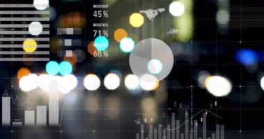 Şehir manzarası üzerinde istatistik işleme animasyonu. business, data işleme, bağlantı, teknoloji ve dijital arayüz kavramı dijital olarak oluşturulmuş video.