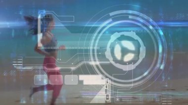 Sahil kenarında koşan sağlıklı bir kadın için tarama ve veri işleme animasyonu. fitness, refah ve veri işleme konsepti dijital olarak oluşturulmuş video.